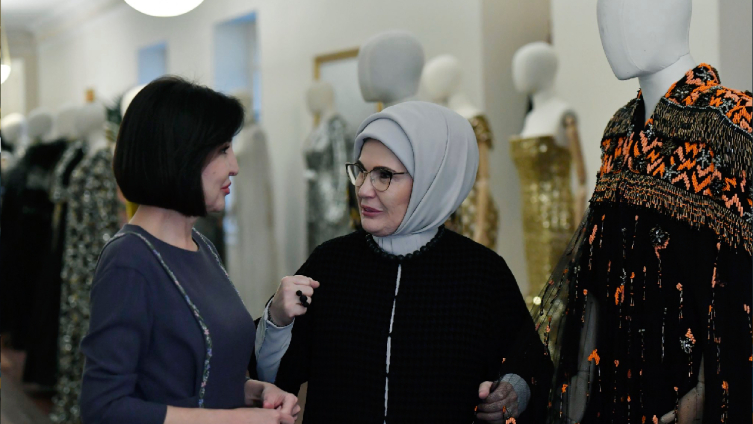 Emine Erdoğan: Dostum Ziroat Mirziyoyeva'yı ülkemizde ağırlamaktan büyük bir memnuniyet duydum